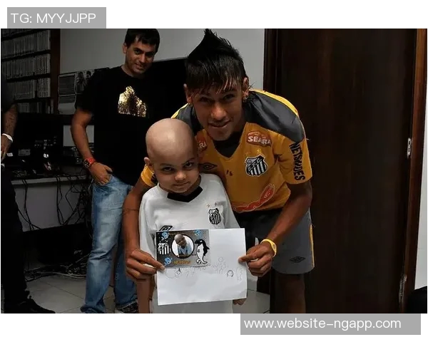 内马尔与13年前白血病球迷重逢感人瞬间再现温暖回忆